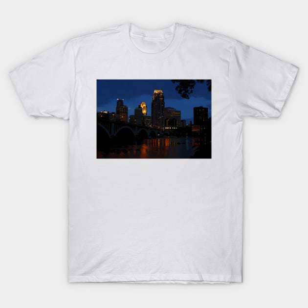 Summer Evening in Minneapolis T-Shirt by elisewied